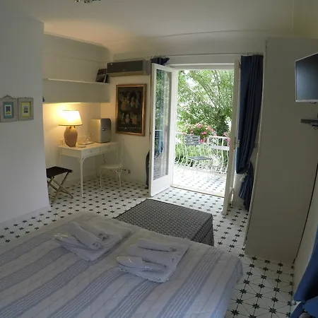 Riolinciano14 Bed & Breakfast 3*